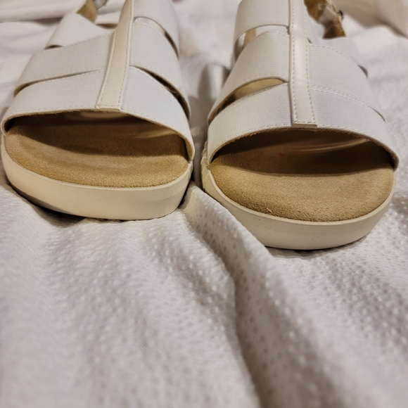 NWOB EASY STREET MAGGIE Women's Slingback Sandals WHITE GORE  6.5 MEDIUM - Picture 7 of 14
